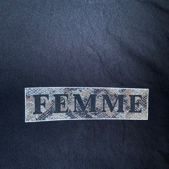 n:Philanthropy T-Shirt - Picture 5 of 7